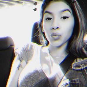 Meet your Posher, Jocelyn